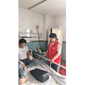 麻城康樂興家政：專業(yè)護(hù)工，守護(hù)健康，讓愛無(wú)微不至